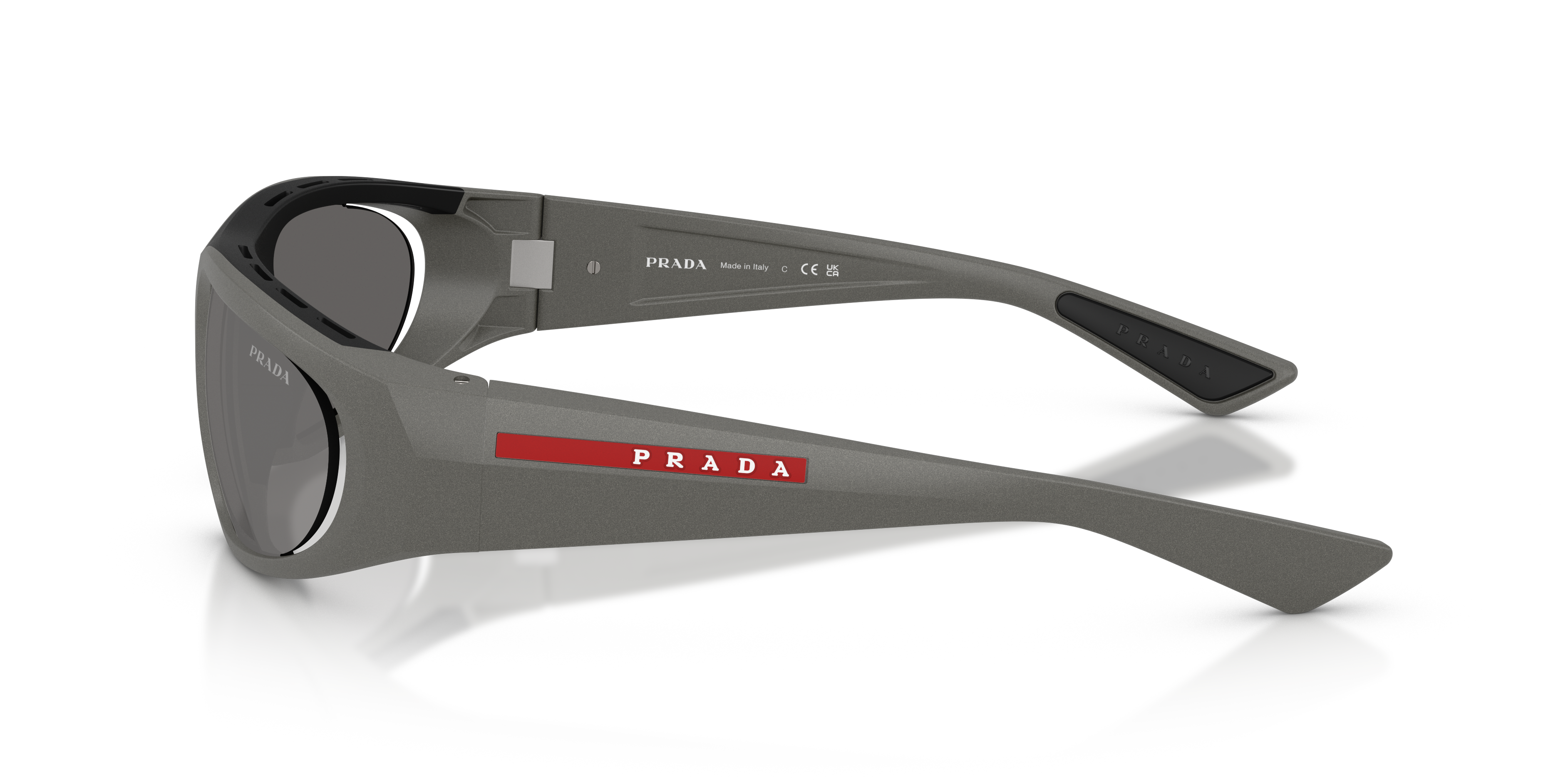 Prada Linea Rossa PS B03S 16X7W1