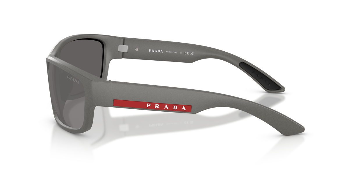 Prada Linea Rossa PS C04S 16X7W1