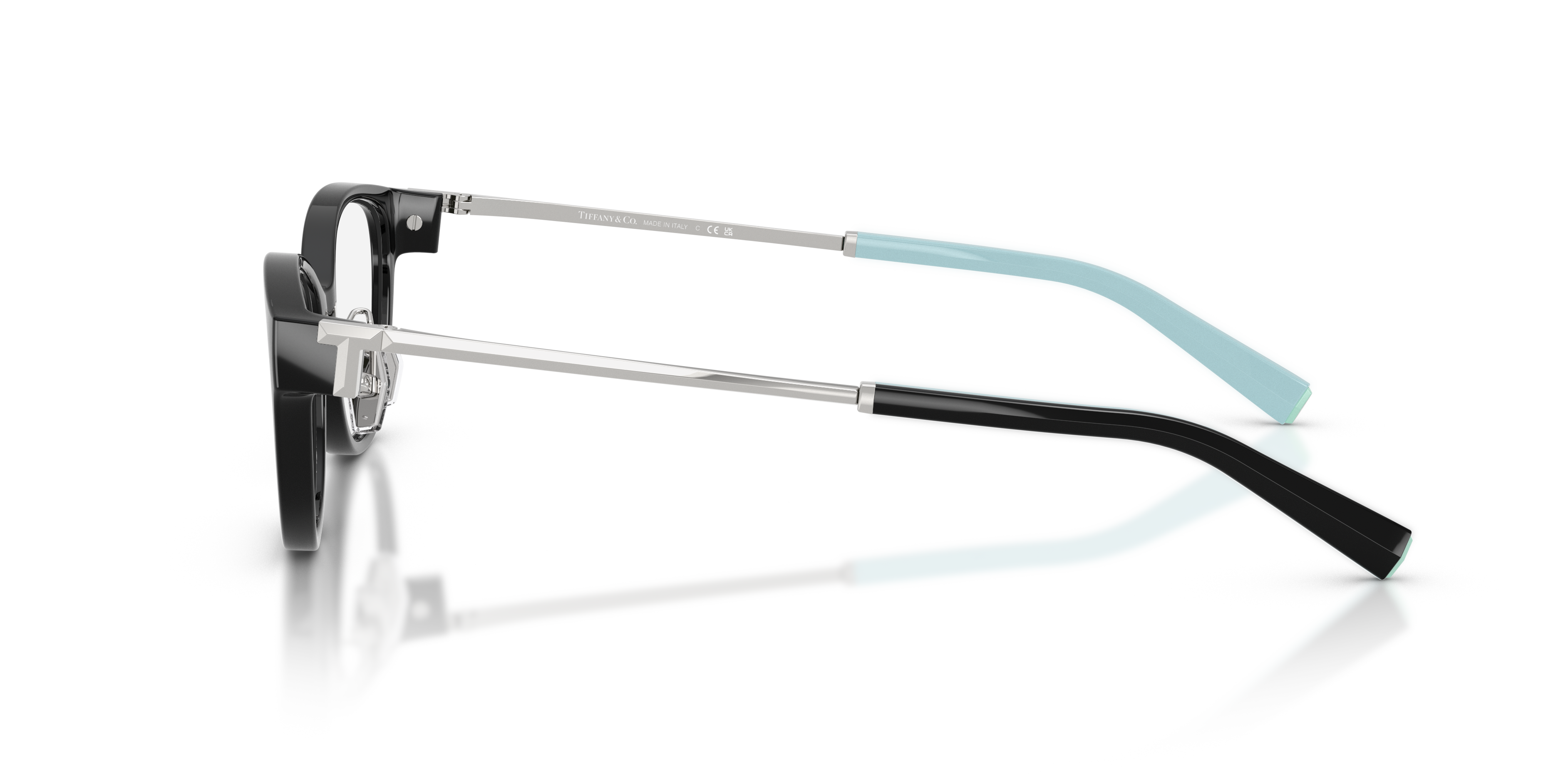 TF2252D 8406