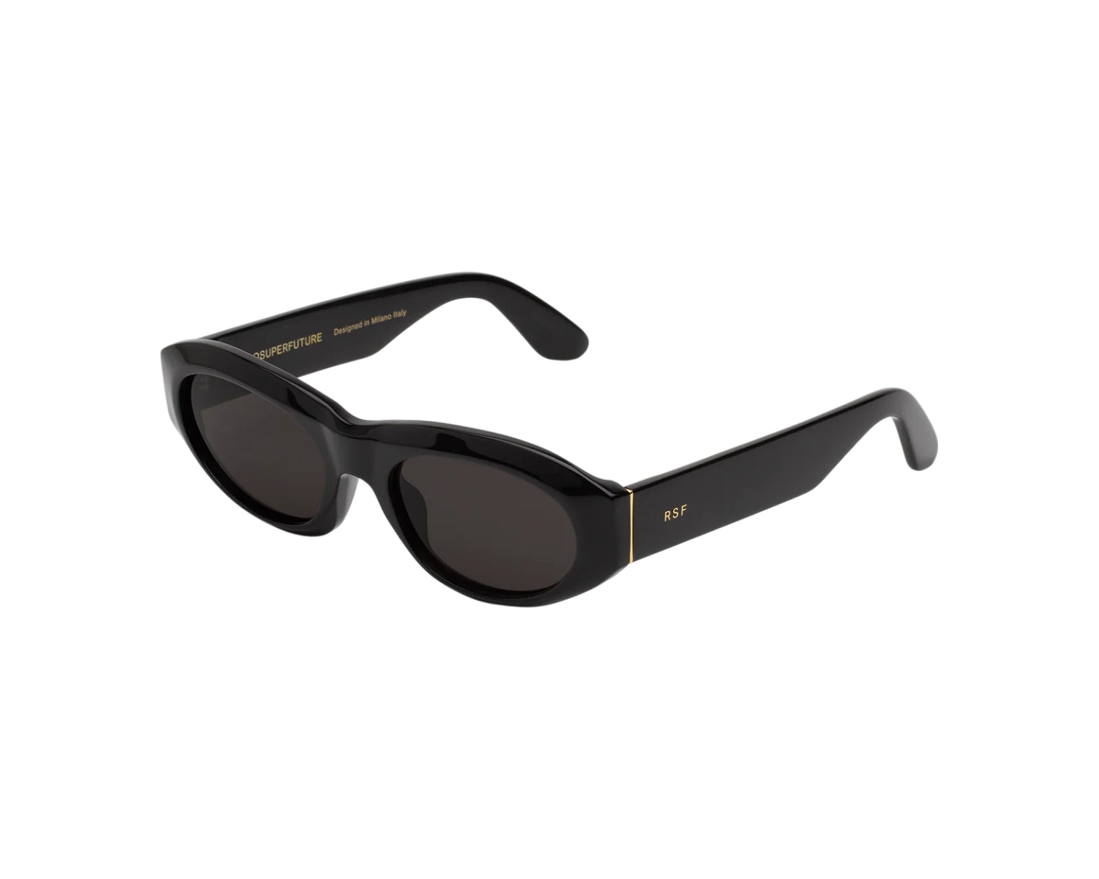 3Q2 CINEMA BLACK