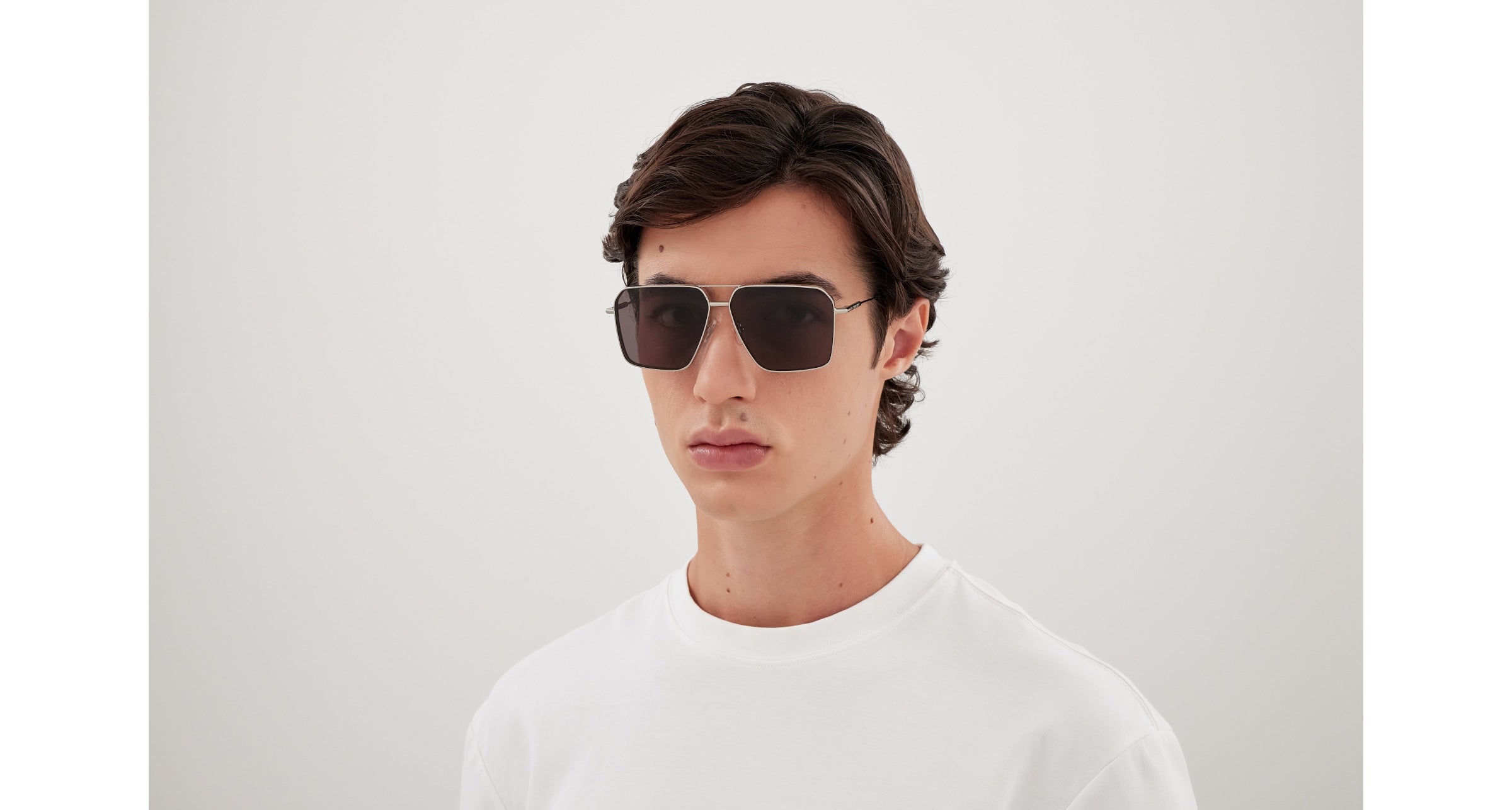 AM0500S 001 Occhiali da sole Alexander McQueen 4