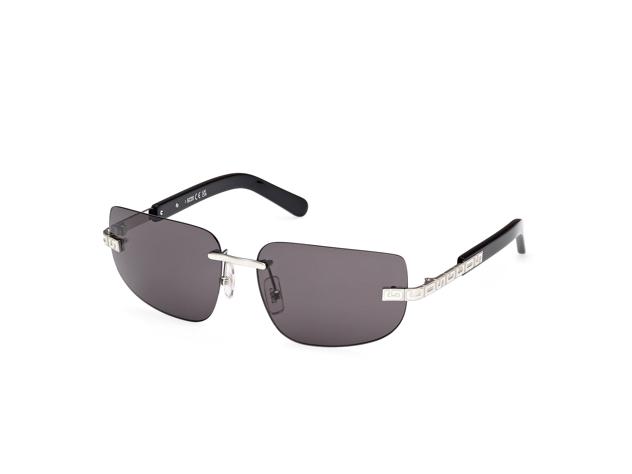 GD0052 16A Occhiali da sole GCDS 1