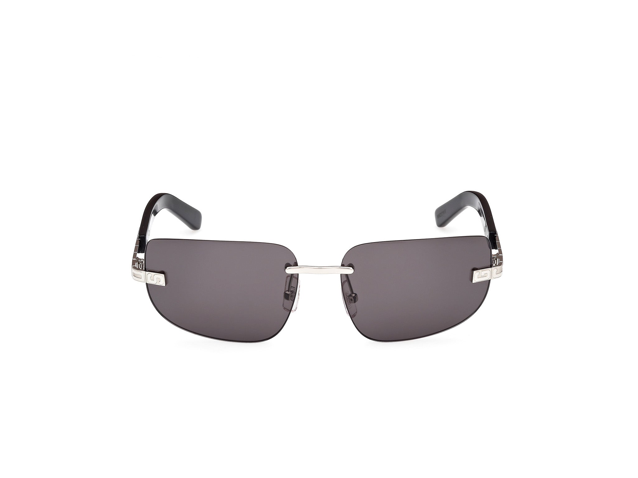 GD0052 16A Occhiali da sole GCDS 2