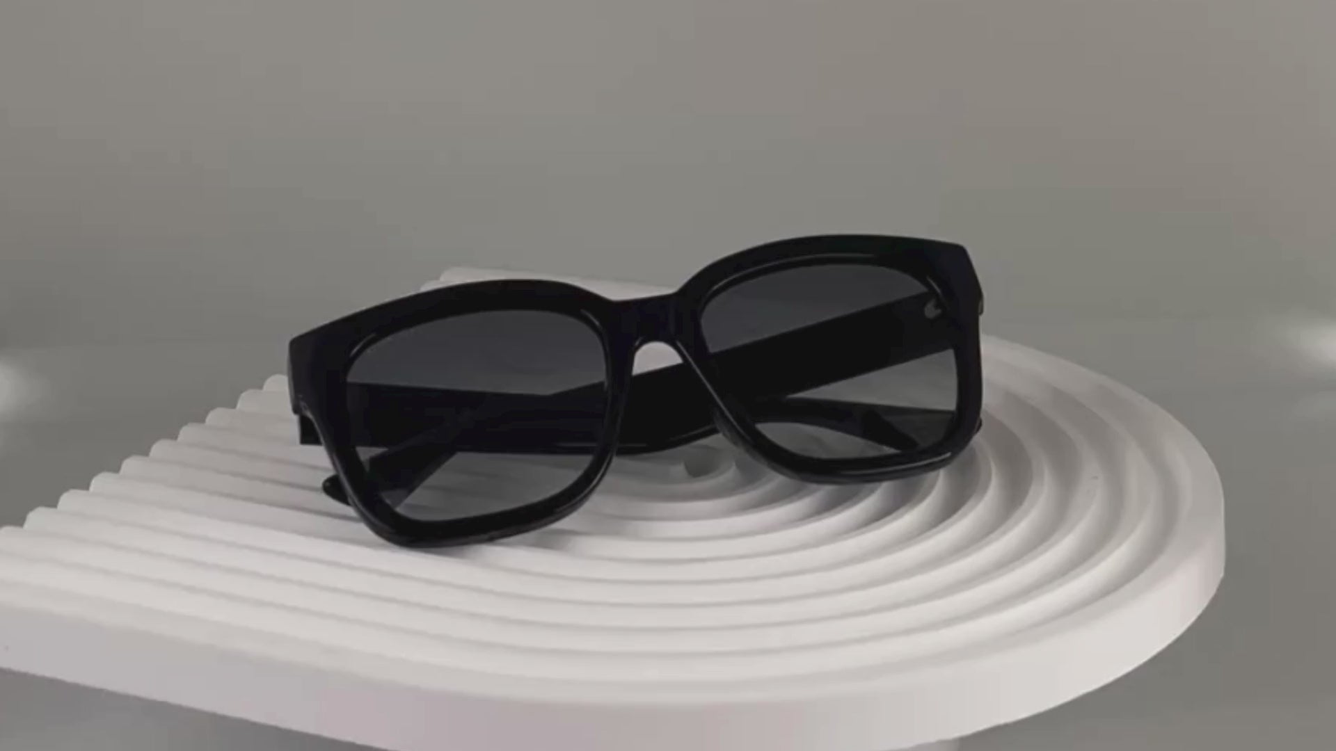 GG1338SK 003 Occhiali da sole Gucci 4