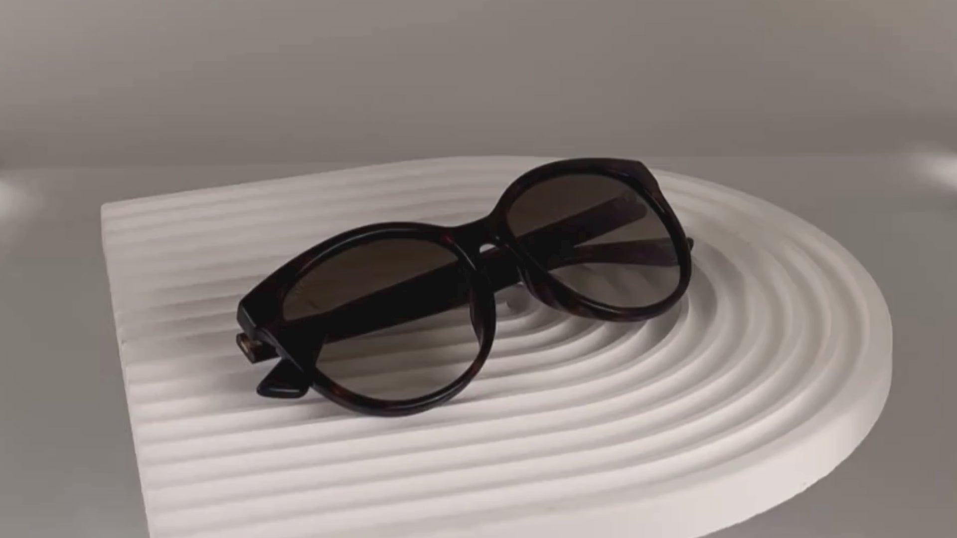 GG0636SK 002 Occhiali da sole Gucci 2