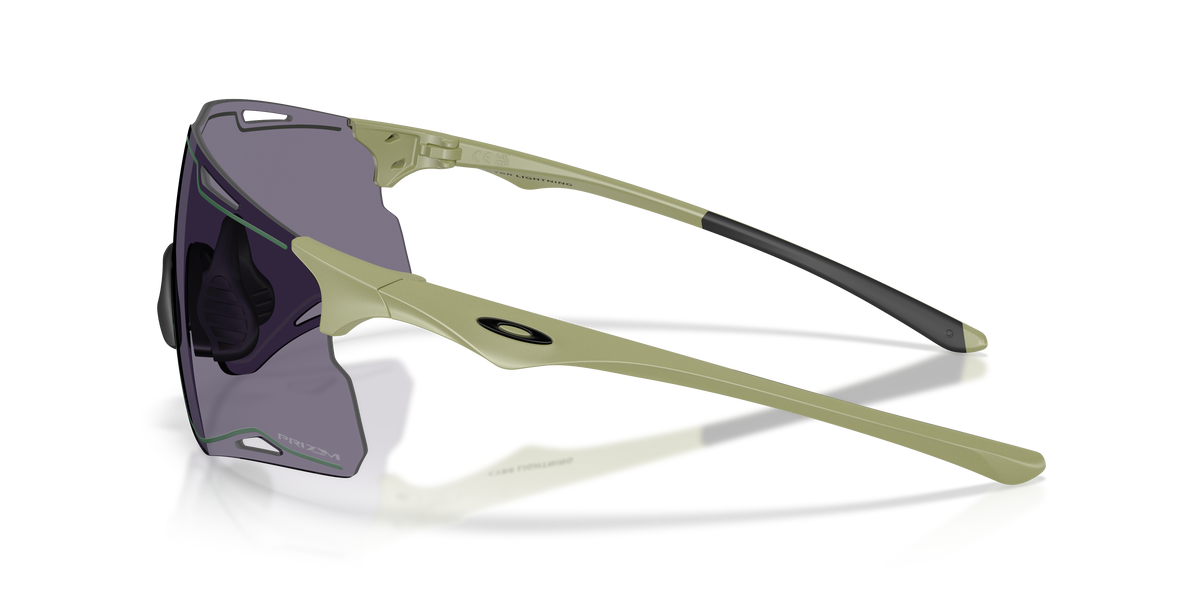 Oakley OO9538D CYBR LIGHTNING 953808