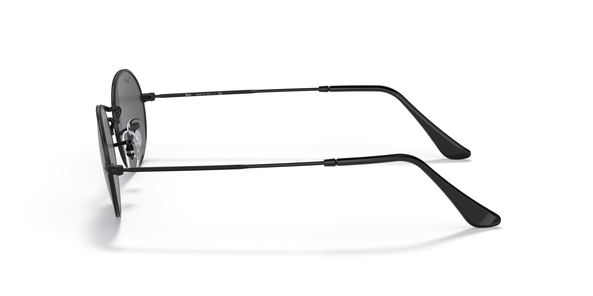 RB3547 Oval 002/B1