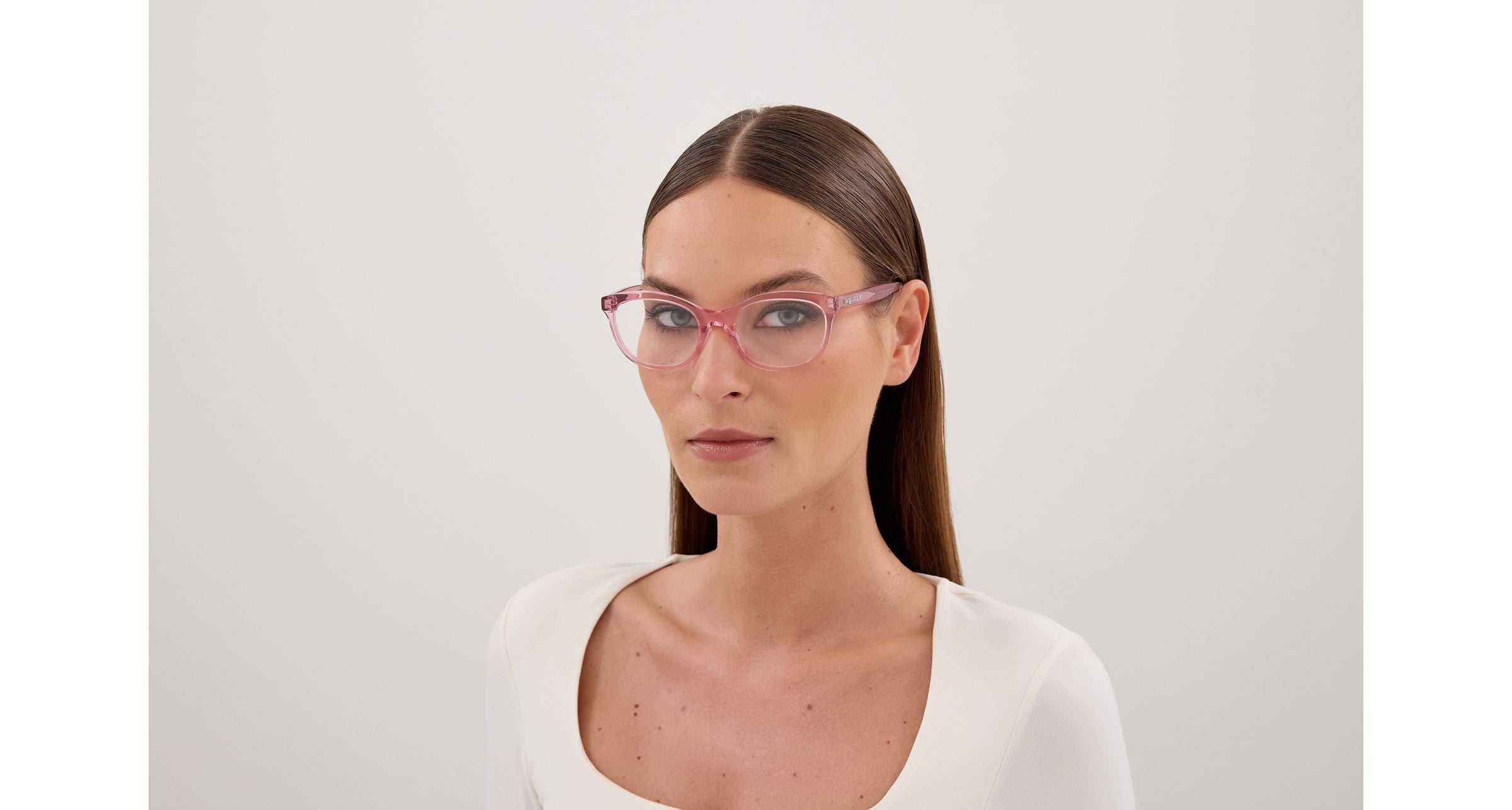 Alexander McQueen AM0569O 004