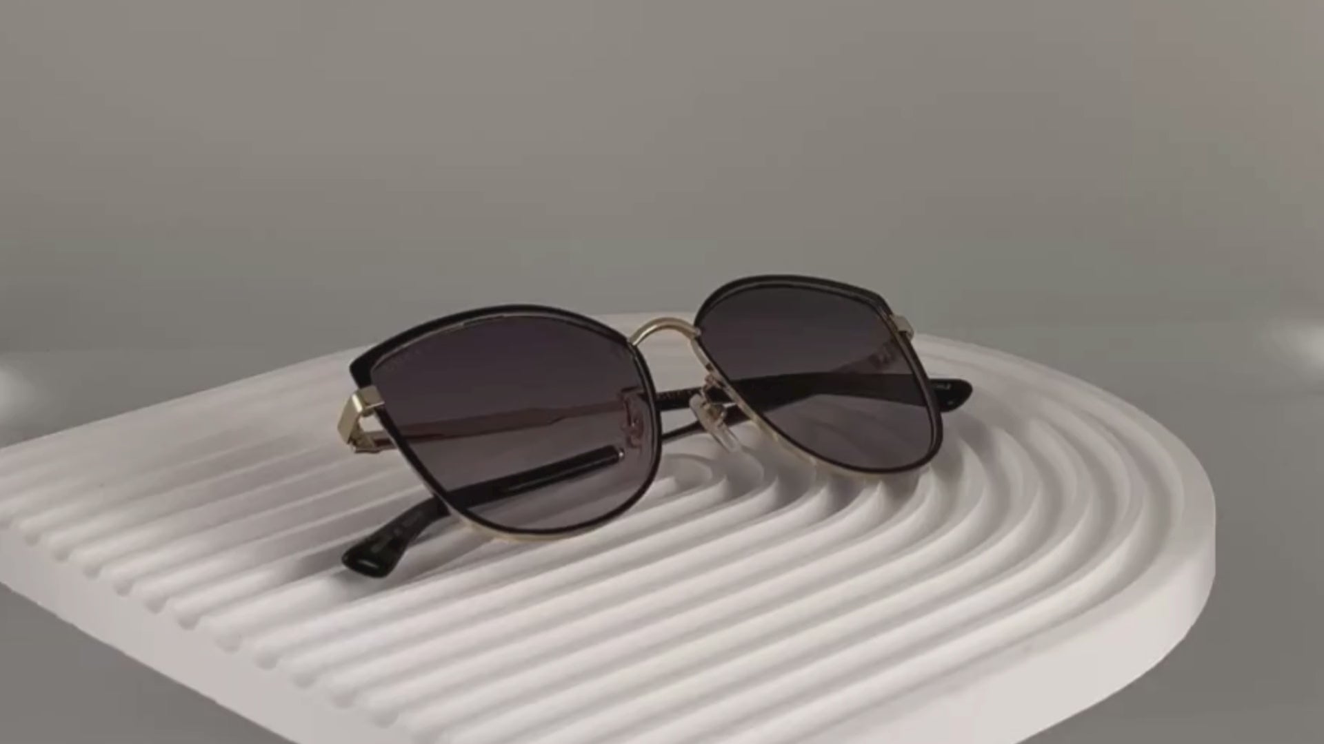 GG0589SK 001 Occhiali da sole Gucci 5